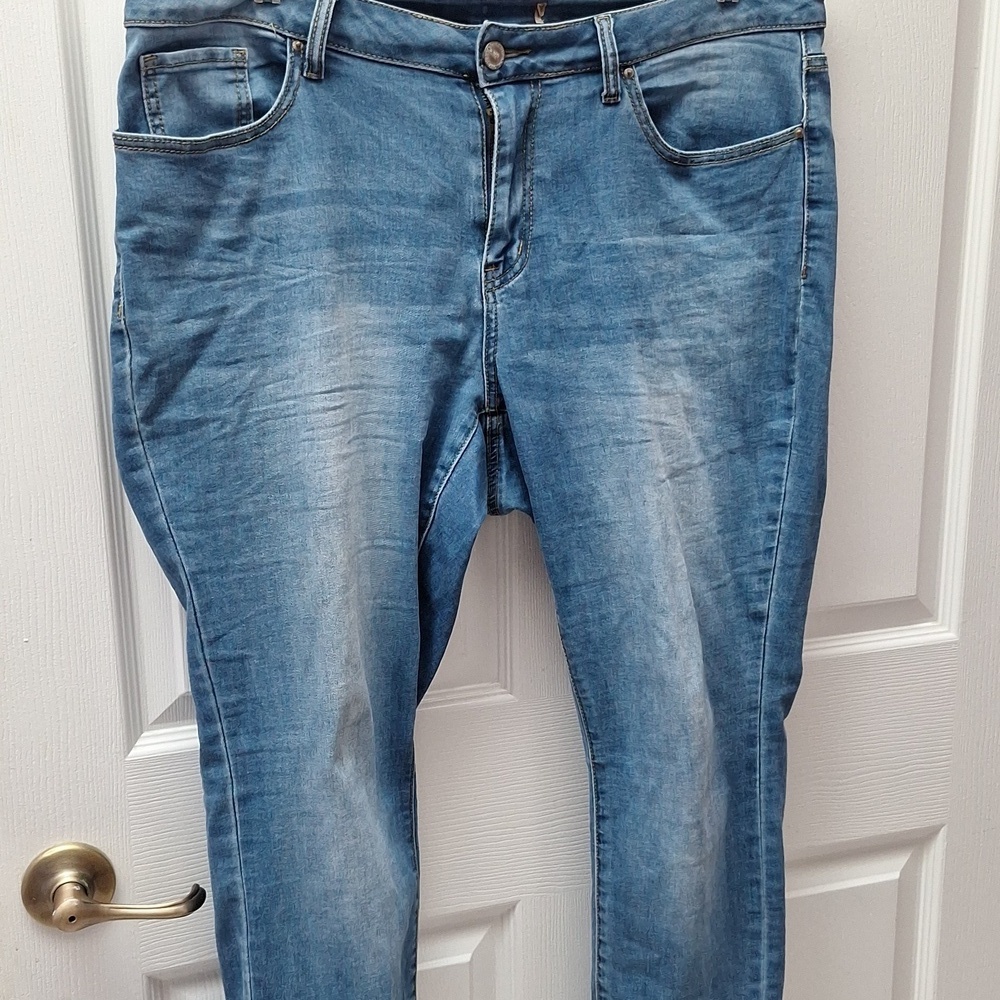 q Women's RAW Blue Jeans Stretch Skinny Size 18